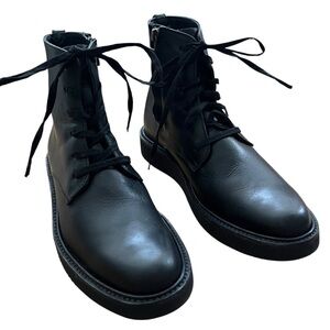 Esquivel Women’s Black Leather Lace Up Zip Vibram Sole Luxury Combat Boots SZ 7